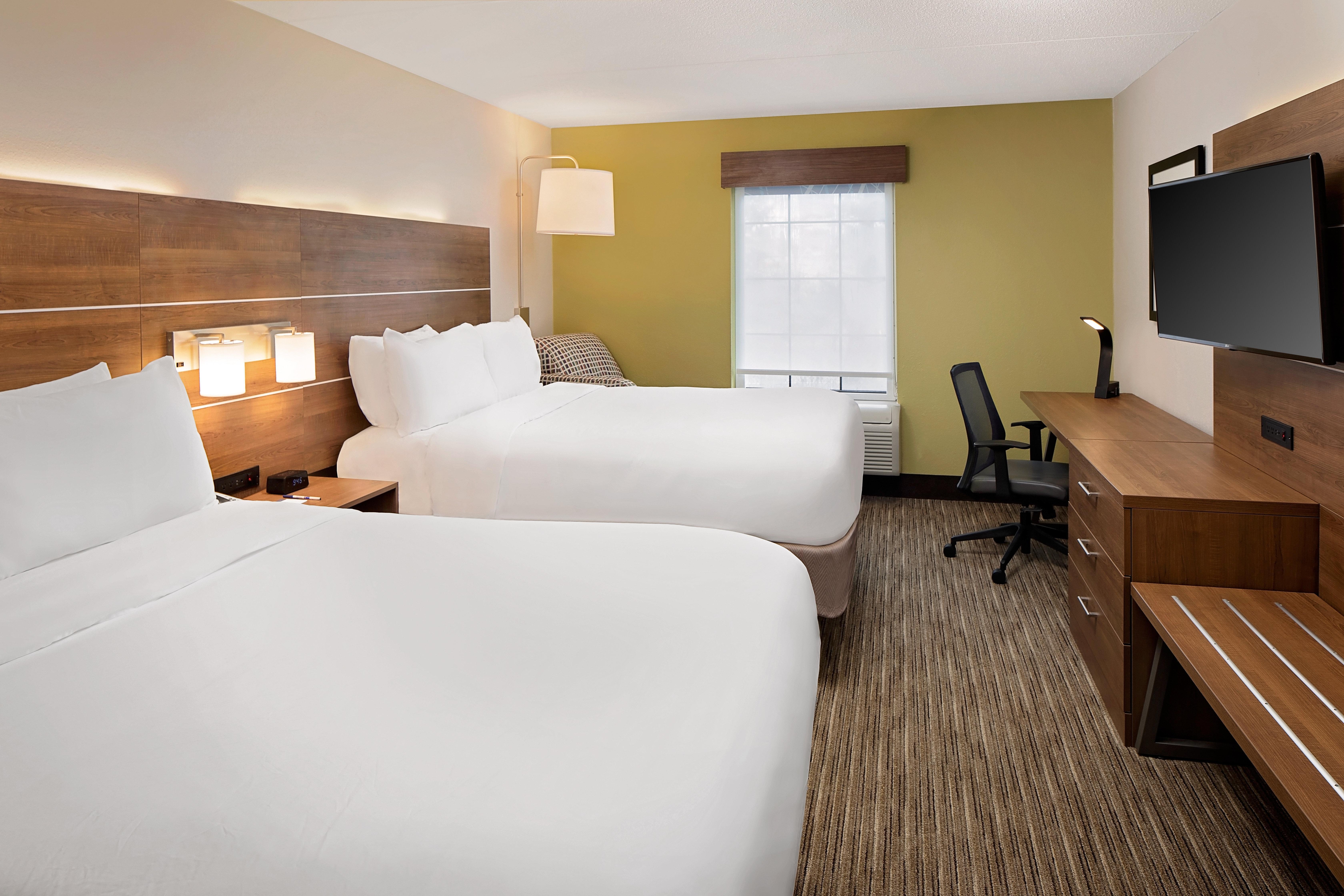 Express East By Ihg Hotel 3*