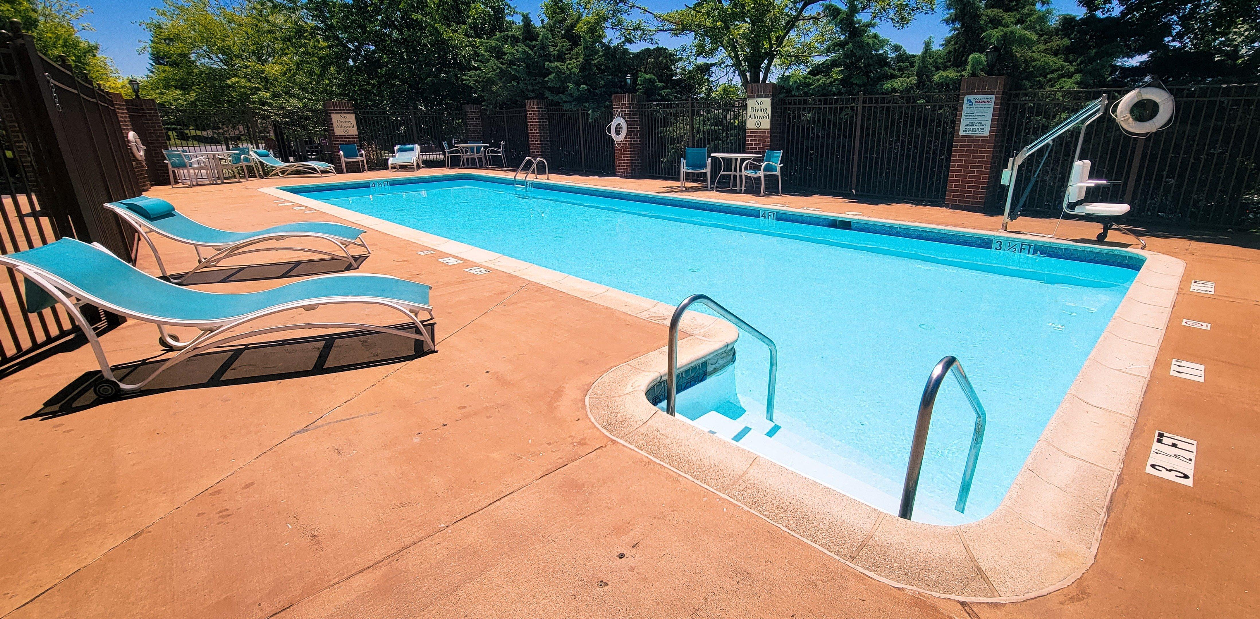 Express East By Ihg 3* Harrisburg